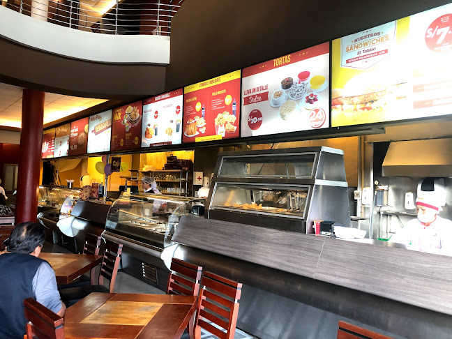 Av. Ejército 902, Cayma 04017