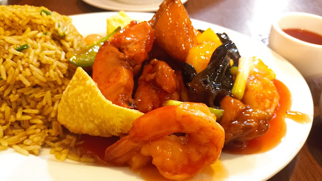 Chifa Pollería Carbón Rojo - Gastronomía y hostelería