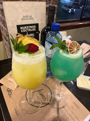 Trova Restaurante - Víctor Larco Herrera