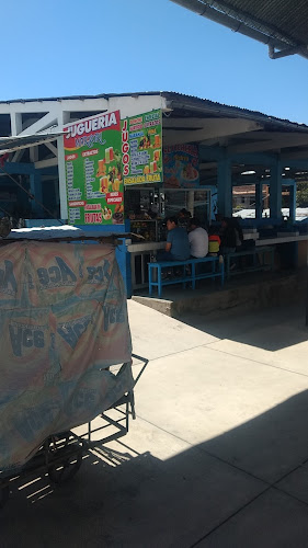 Mercado Mariscal Cáceres