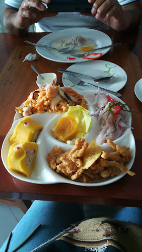 Comentarii opinii despre Pez, Limón y Punto