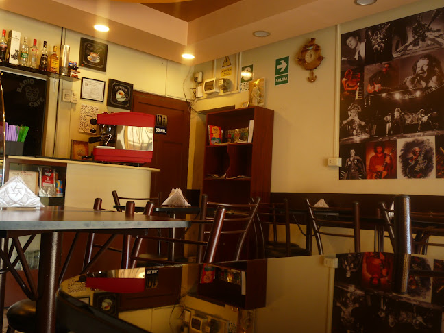 Av. Socabaya 220, Arequipa 04000