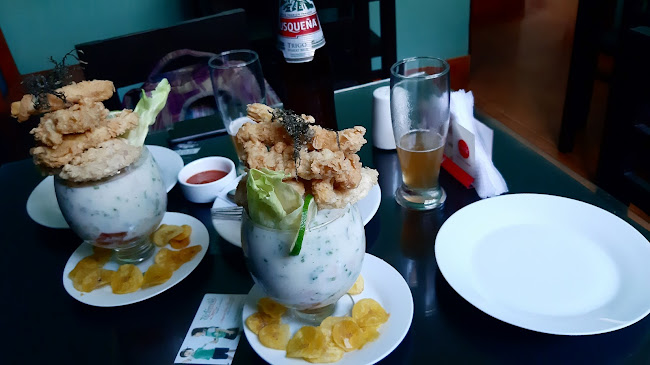 Cevichería Carbón y Limón