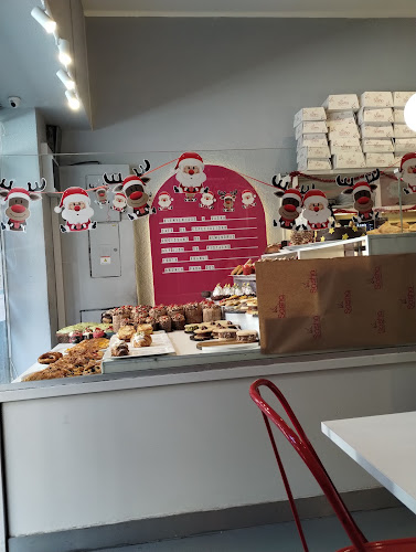 Comentarii opinii despre Sasha Pasteles