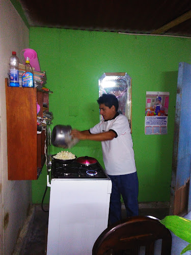 Opinii despre Mercado Los Constructores - Nuevo Chimbote în Nuevo Chimbote - Gastronomía y hostelería