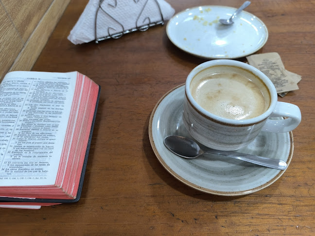 Comentarii opinii despre Portales Café 2