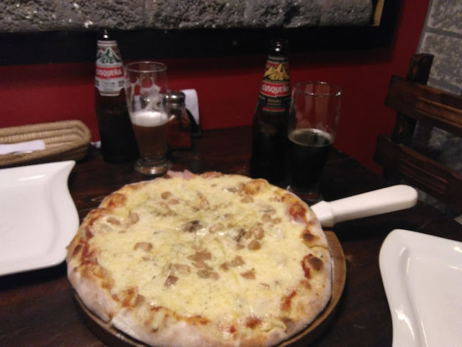 Pizzeria Padre Pietro - Gastronomía y hostelería