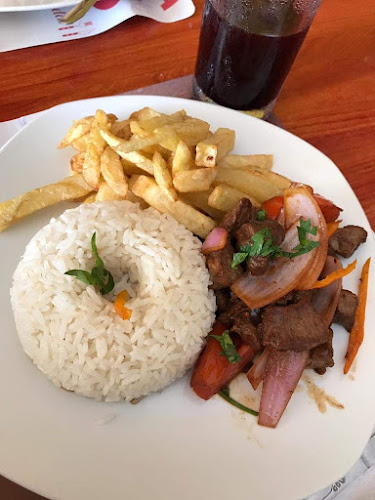 RIKOS BRASA Y BROASTER - Gastronomía y hostelería