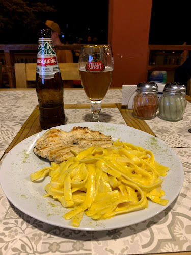 Malecón José Picasso Peratta #154 Huacachina Ica Al costado de la biblioteca, Huacachina 11000