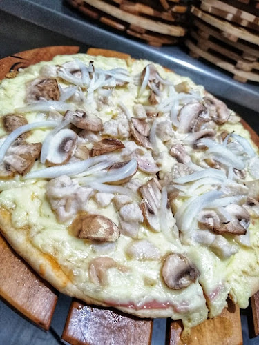 Comentarii opinii despre Pizzas D' Carlos