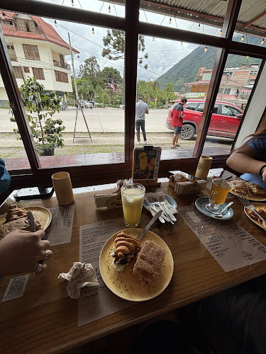 El Colono Coffee Shop