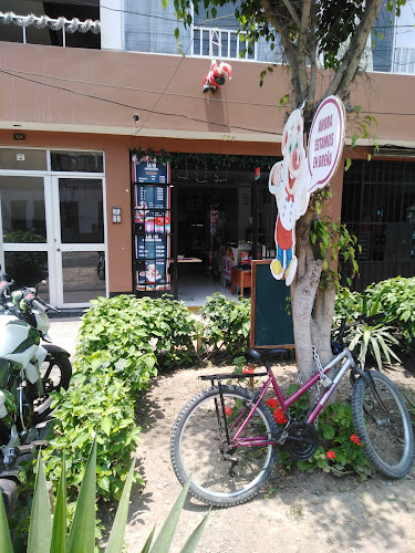 CHICHARRONERIA LA 10 - Lima