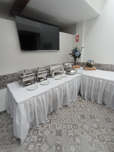 Av. Sta. Victoria 657, Chiclayo 14008