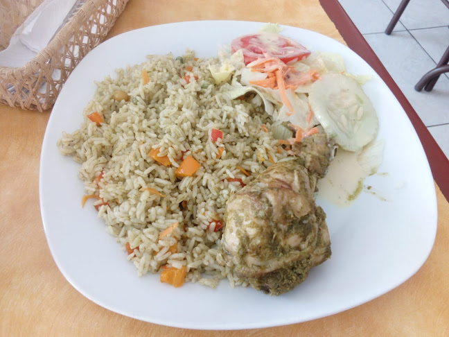 Restaurant - Cevichería, El Algarrobo