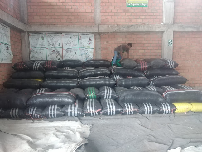 Opinii despre Cooperativa de Servicios Múltiples Frutos de Selva în Moyobamba - Gastronomía y hostelería