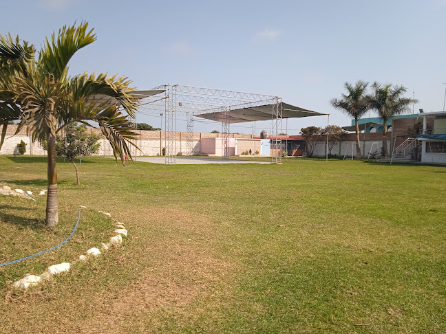 CLUB CAMPESTRE LAS FLORES DE VALDIVIA - Huanchaco