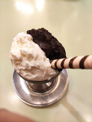 4D Jockey Plaza - Gastronomía y hostelería