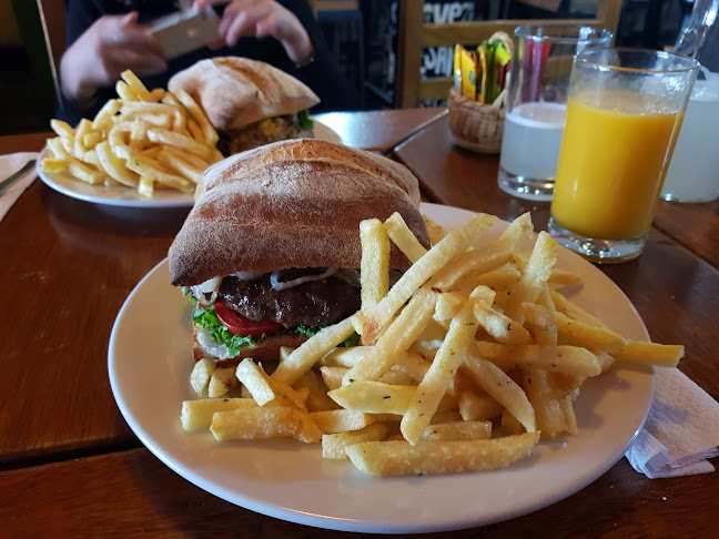 Comentarii opinii despre Trece Buhos