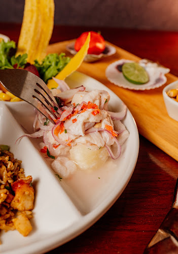 EL CANTARITO Y PUNTO - Moyobamba