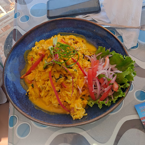 Comentarii opinii despre Restaurant-Cevichería La Tia Fela