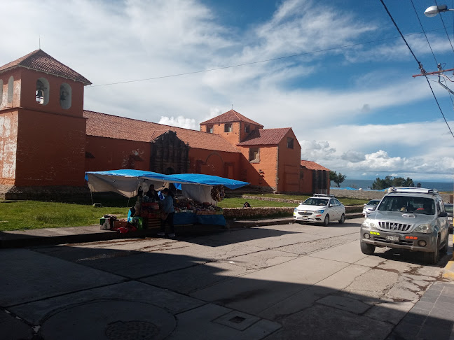 Restaurant Brisas Del Lago