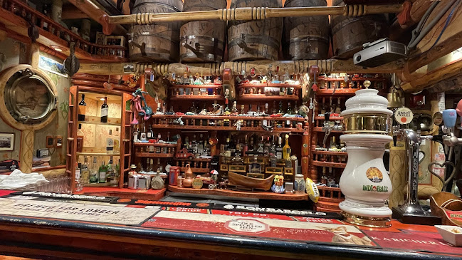 Restaurant Bistro Bar Indio Feliz - Gastronomía y hostelería