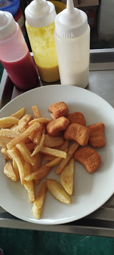 Recreo Campestre "El Toro De Oro" - Gastronomía y hostelería