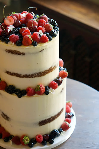 ATENDEMOS CON CITA PREVIA, Carrer de Tordera, 49, Local - SOLO, Gracia, 08012 Barcelona, España