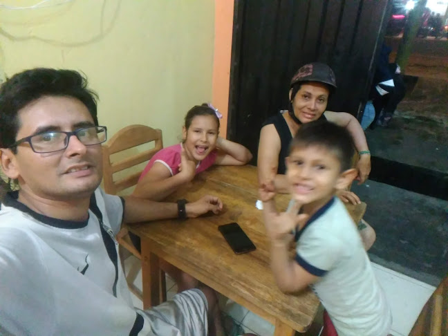 Opinii despre Helado frito "Quiñones" în Iquitos - Gastronomía y hostelería