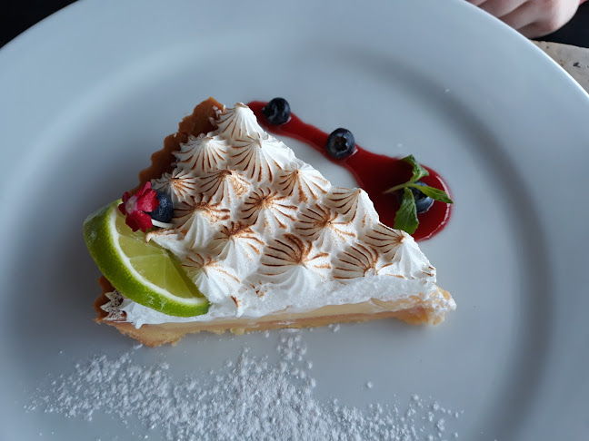 La Bonbonniere Restaurant