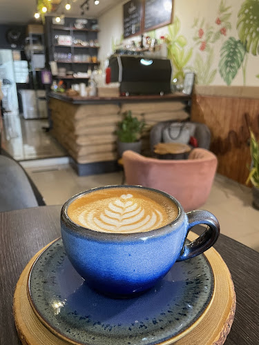 Av. Ricardo Palma 240, Surquillo 15048