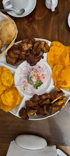 Opinii despre Chicharroneria la Peta în Chimbote - Gastronomía y hostelería
