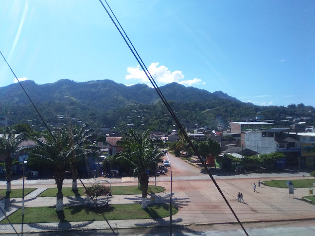 Opinii despre Av. Tito Jaime în Rupa Rupa - Gastronomía y hostelería