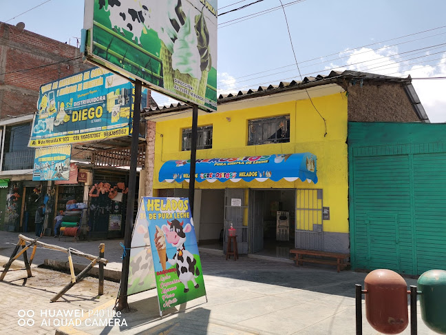 HELADERÍA CREMOSITOS