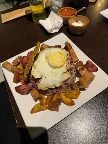 Av. la Paz 646, Miraflores 15074