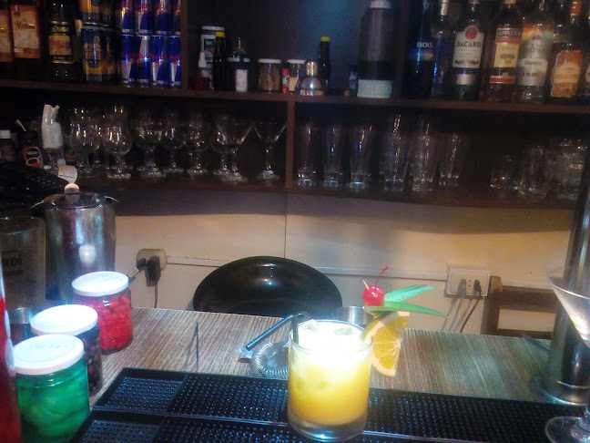 El Maná, Carnes y Parrilladas, Cevichería - Gastronomía y hostelería