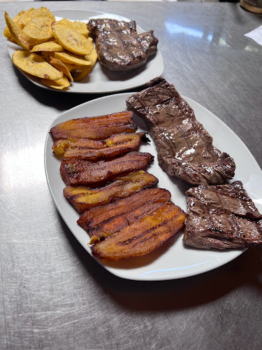 Comentarii opinii despre Orlando’s Parrillas & Ahumados