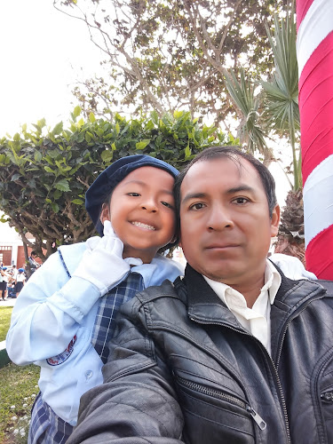 Calle los parques pro vivienda Pimentel - Gastronomía y hostelería