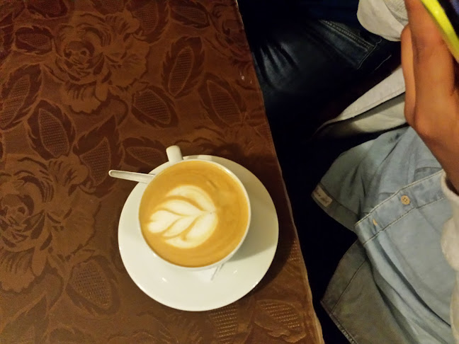 Av. Reina Mz.B, Casma 02661