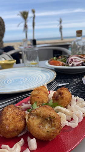 Opinii despre Qué Rico Restaurante Playa de San Juan în Santa Ana - Gastronomía y hostelería