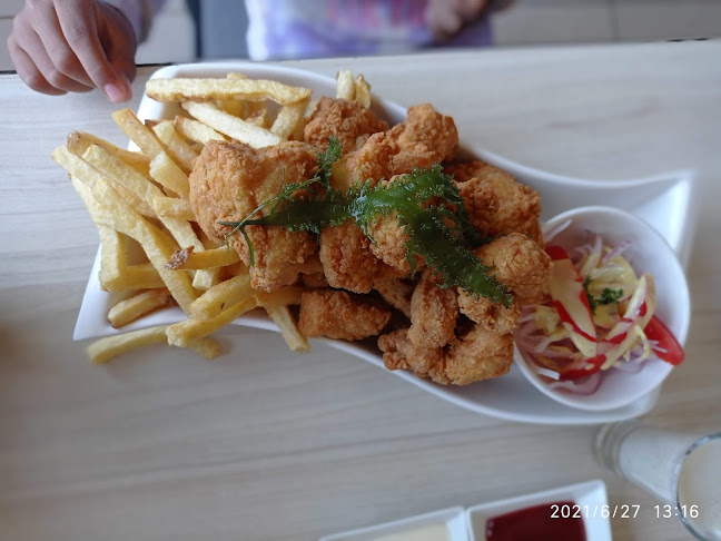 La Bucanera-Pescados y Mariscos - Gastronomía y hostelería