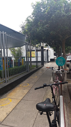 Opinii despre Mercado Municipal "Santa Cruz" în Miraflores - Gastronomía y hostelería