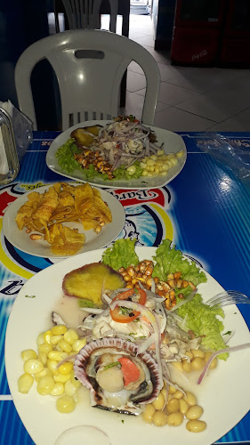 Cevicheria Barquito Azul - Gastronomía y hostelería
