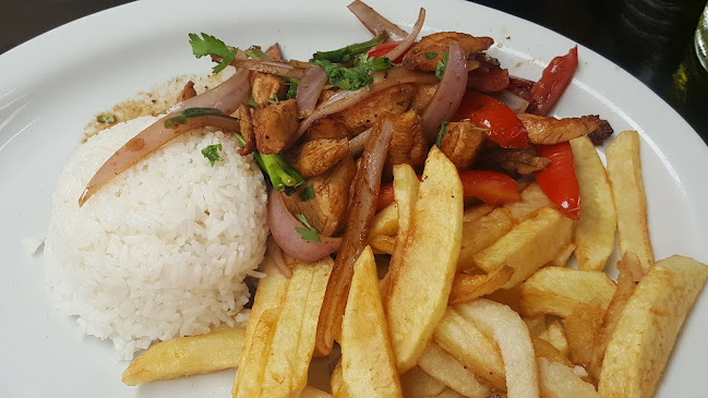 Av. Salaverry, Huacho 15136