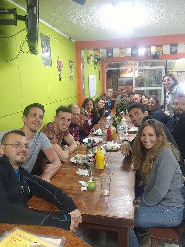 Opinii despre Pollería Orlando's în Nasca - Gastronomía y hostelería