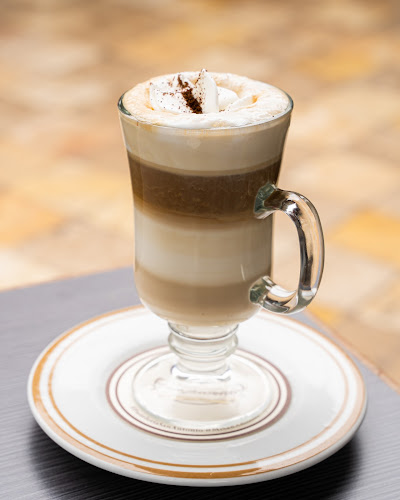 Pastelería San Antonio - Angamos - Gastronomía y hostelería