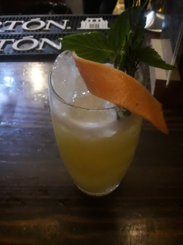 Auxiliar Andrés Avelino Cáceres 230, Piura 20009