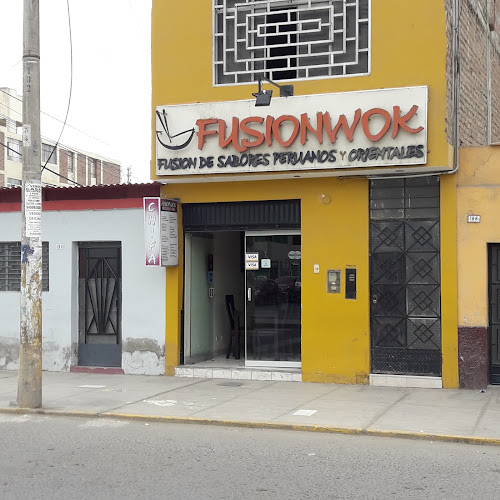 FusionWok Chifa Restaurant - Gastronomía y hostelería