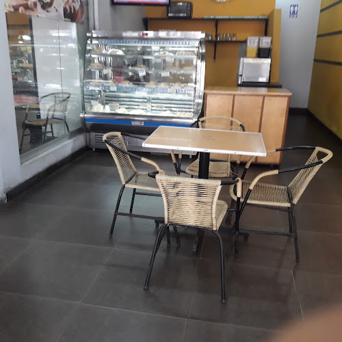 Opinii despre TIVOLI în Iquitos - Gastronomía y hostelería