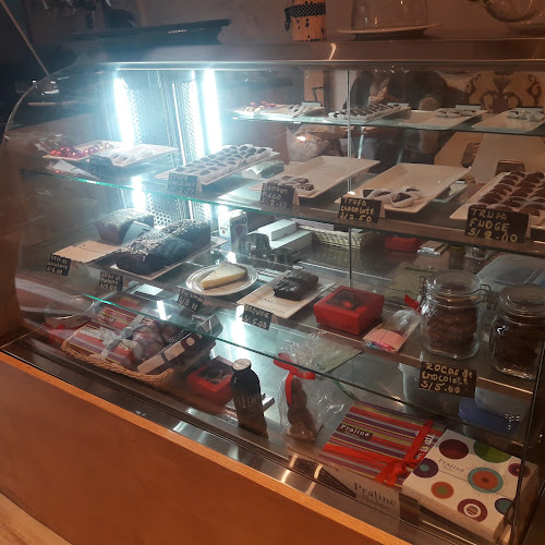 Opinii despre Flora Cafétería în Miraflores - Gastronomía y hostelería